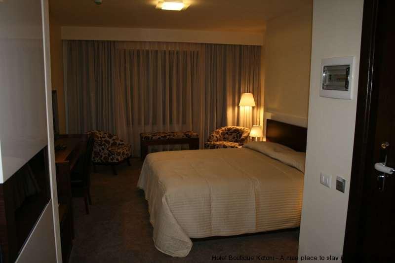 Boutique Hotel Kotoni Tirana Szoba fotó