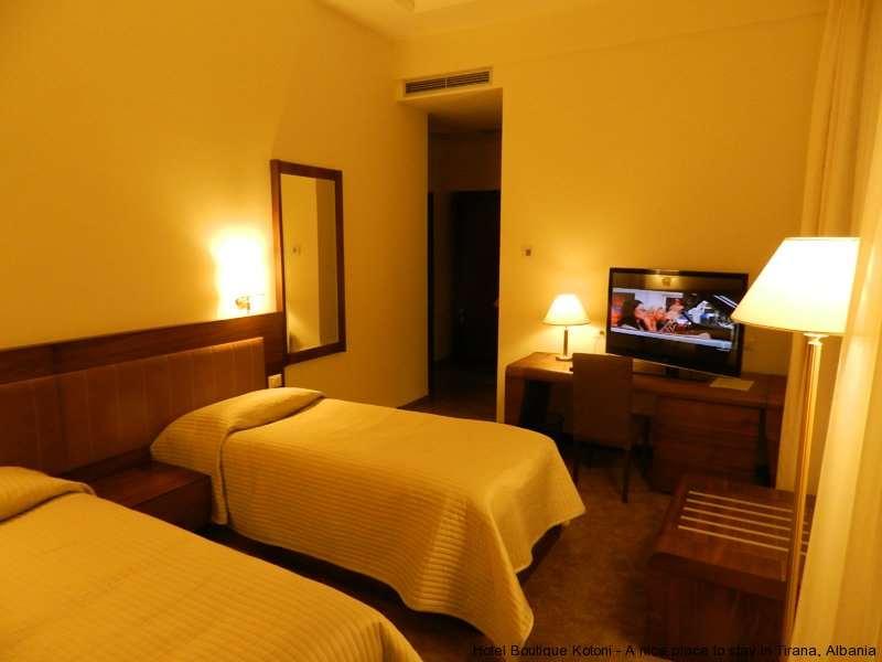 Boutique Hotel Kotoni Tirana Szoba fotó