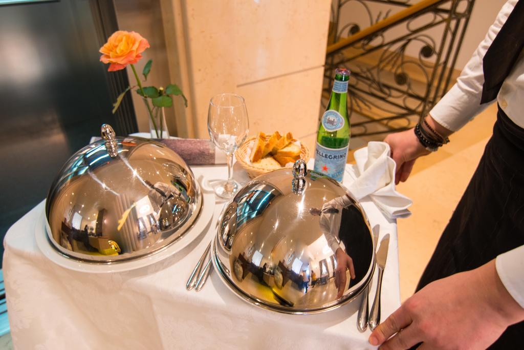 Boutique Hotel Kotoni Tirana Kültér fotó