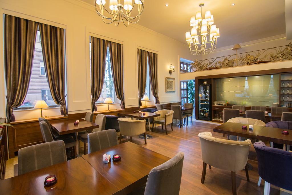 Boutique Hotel Kotoni Tirana Kültér fotó