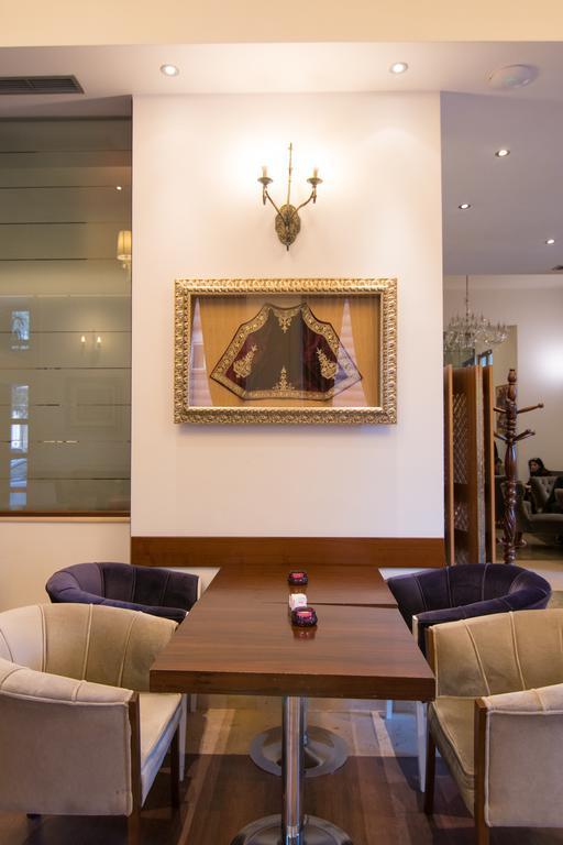 Boutique Hotel Kotoni Tirana Kültér fotó
