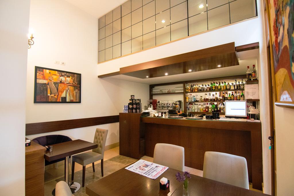 Boutique Hotel Kotoni Tirana Kültér fotó